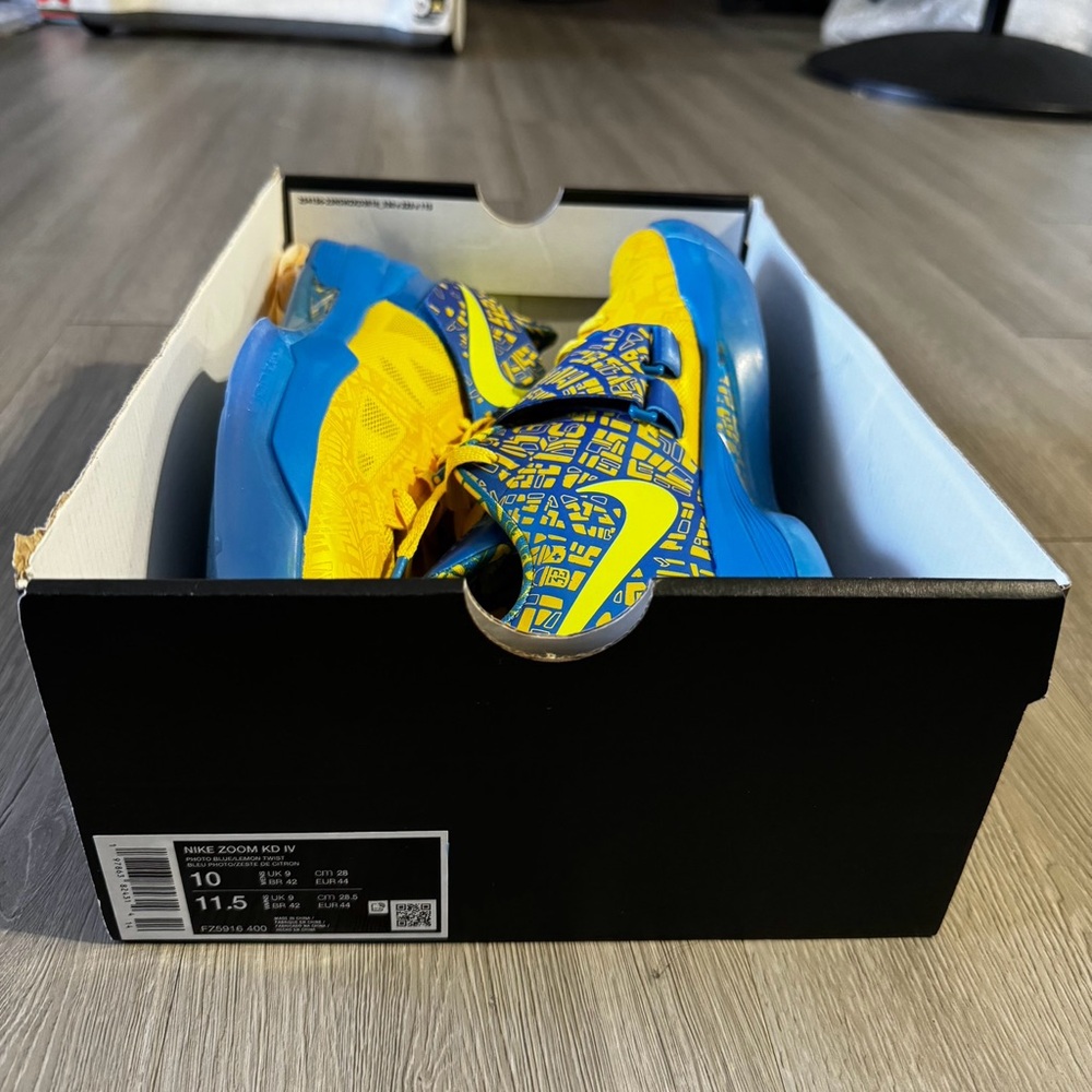 Nike Zoom KD IV Blue and Yellow SCORING CHAMPION FAST SHIPPING